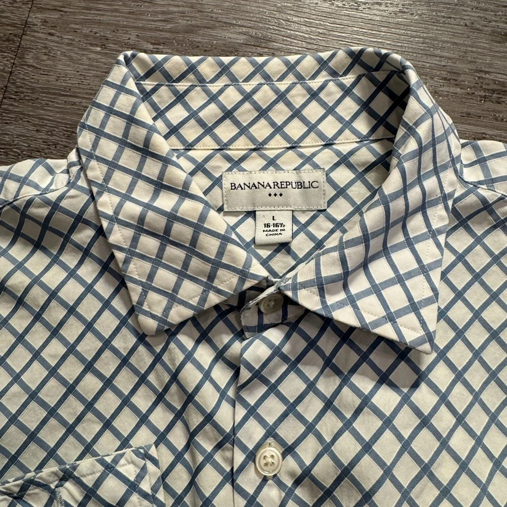Banana Republic Shirt Mens L White Blue 100% Cotton Check Office Preppy Casual